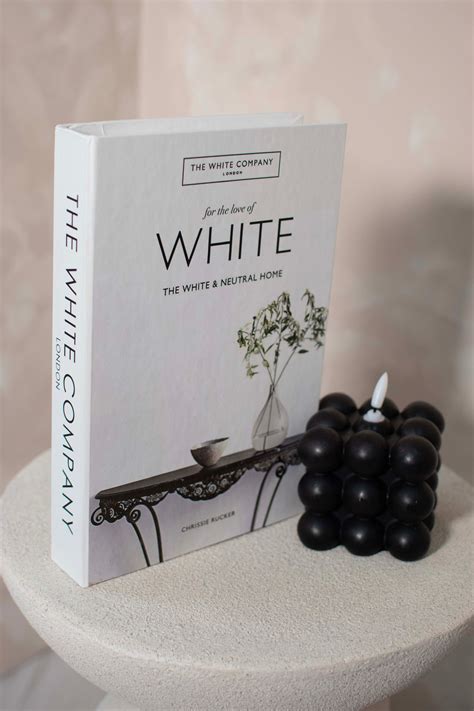 The White Decorative Secret Coffee Table Book Box – NAZZ HOME