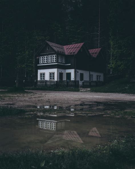 Rain House Pictures | Download Free Images on Unsplash