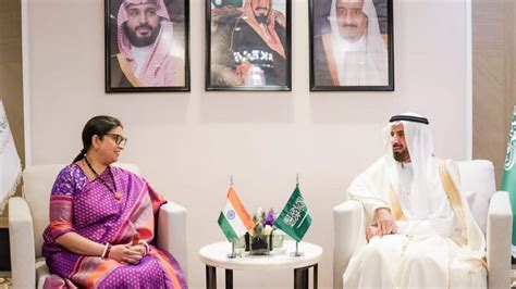 India Saudi Arabia Ink Haj Agreement With Pilgrim Quota For