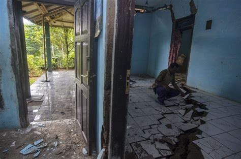 Puluhan Rumah Di Lebak Banten Rusak Terdampak Tanah Gerak KBK