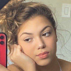 Hot Sexy Gladys Enguita Bikini Pics