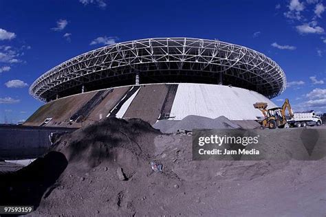 New Chivas Stadium Construction Photos and Premium High Res Pictures ...