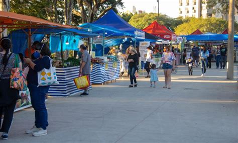 Feira livre retorna ao pátio do Parque Vitória Régia Prefeitura