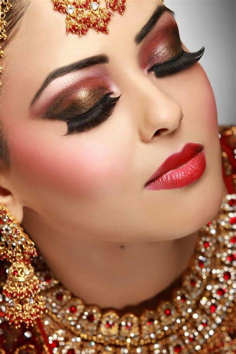 Indian Bridal Makeup Smokey Eye