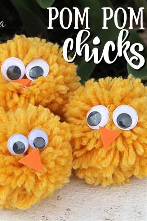 Making pom pom chicks from yarn is easy and while there are special ...