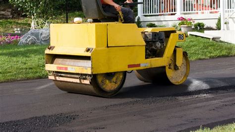 Asphalt Driveway Paving Contractors - Shelbyville TN Asphalt Paving