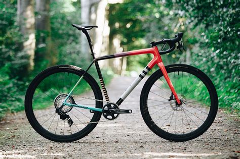 Specialized Unveils The Worlds Lightest Gravel Bike The Crux Hypebeast