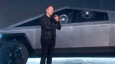 Elon Musk Intenta Arreglar El Fail Del Tesla Cybertruck Sus