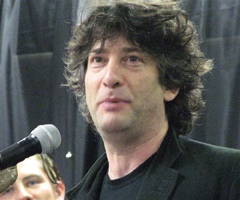 Neil Gaiman Biography Childhood Life Achievements And Timeline