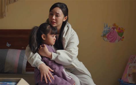 Qu Nh Kool Tho T M C Hot Girl Kem X I