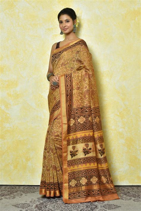 Buy Nazaakat By Samara Singh Multi Color Pure Maheshwari Silk Jaal Leaf