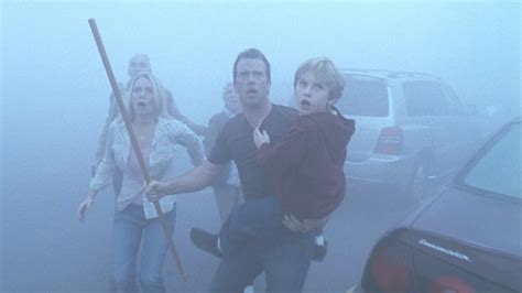 'The Mist' Ending Explained: Stephen King's Remarkable Story With ...