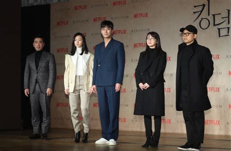 Netflix Unveils Own K Drama With Zombie Series Kingdom Abs Cbn News