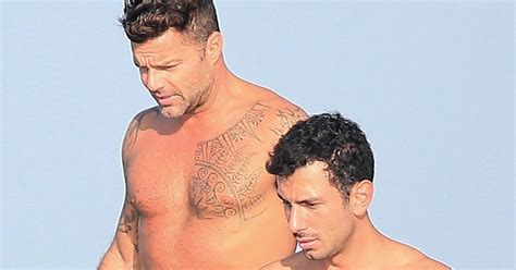 GAY MANS PLEASURE RICKY MARTIN