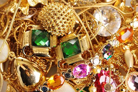 Global Gold Jewellery Demand Dips In Q2 2018 The Jewellery Magazine