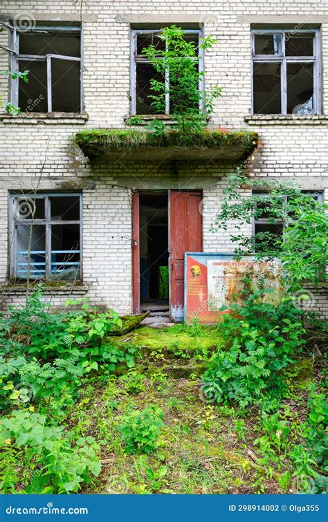 Stand With Socialist Slogan At Entrance To Abandoned Building Of Former