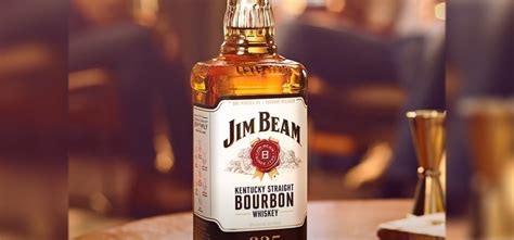 20 Best Top Shelf Bourbon Brands Listed (2024 Updated)