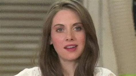 Alison Brie Pussy X Post R Gifs Nude Women Tv