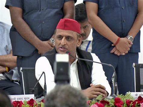 Samajwadi Party Always Been With Caste Census Akhilesh Yadav