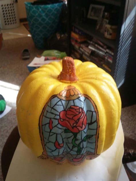 26 Easy Disney Pumpkin Painting Ideas To Create Your Own Happiest Place On Earth Allure Of Beau