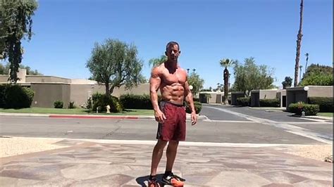 Gay Muscle Public Videos XVIDEOS