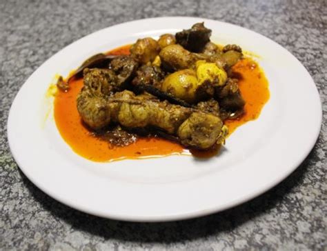 Gran shares her special recipe for chicken gizzard curry | Rising Sun ...