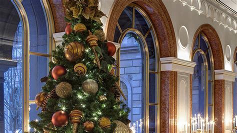 The Best Nyc Christmas Hotels Best Holiday Hotels Nyc