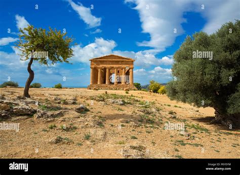 Templo De La Concordia El Valle De Los Templos Agrigento Sicilia