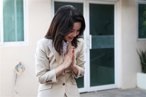 포토 김건희 영부인 최초로 캄보디아 헤브론 병원 방문 네이트 뉴스