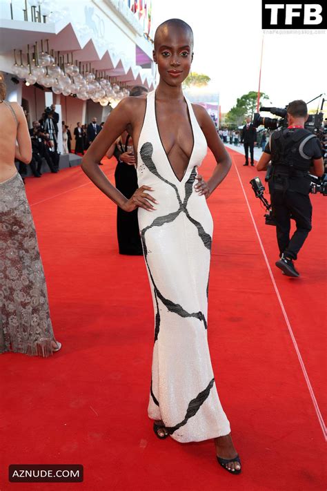 Madisin Rian Sexy Seen Flaunting Her Tits At The Venice International Film Festival In Italy