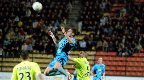 Tours La Vallée Du Cher Renommée En Stade Olivier Giroud