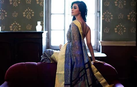 Обои girl hot sexy fashion eyes smile beautiful figure на телефон и рабочий стол раздел