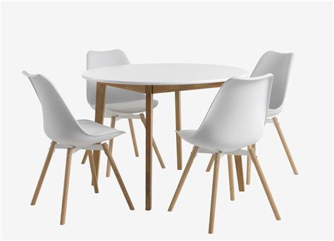 Jegind Tafel Wit Kastrup Stoelen Wit Eiken Jysk