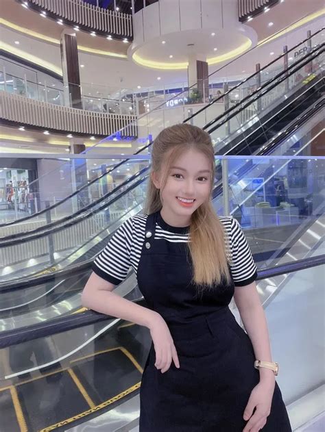 T Nh M Nh N Qu Ng Th P Cover B I N O Hot B I M Con M S C V C Ng G I Son