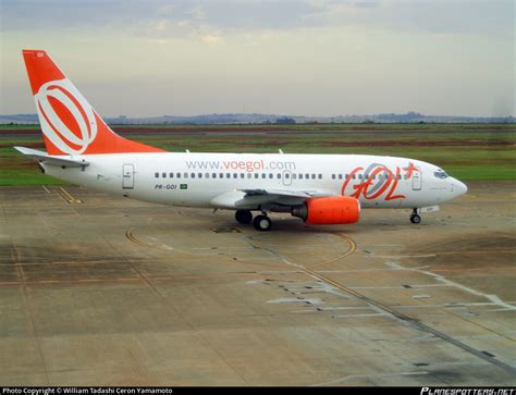 PR GOI GOL Transportes Aéreos Boeing 737 76N Photo by William Tadashi