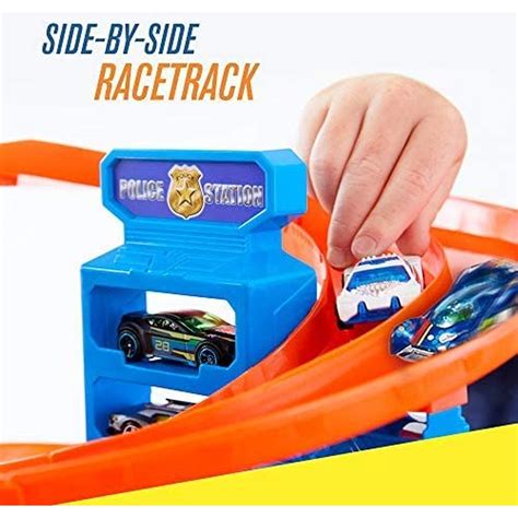 Hot Wheels Super Ultimate Garage Play Set Fml