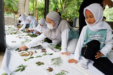 Asyiknya Workshop Ecoprint Langsung Jadi Karya Keren Mudipat Co