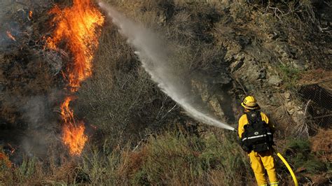 California Bajo El Calor De Los Incendios Forestales Shows Noticiero