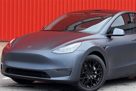 Продам Tesla Model Y Dual Motor Long Range в Одессе 2022 года выпуска