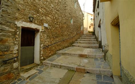 La Vall De Capafonts El Nostre Poble Carrer Calvari