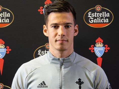 Por abuso sexual condenan a Santi Mina a cuatro años de prisión