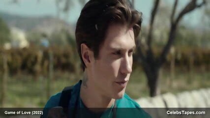 Alma Noce Nude Topless Bella Thorne Sexy Bella Marie Wolf