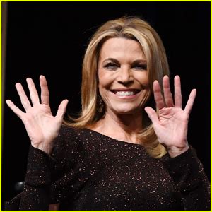 Vanna White Reveals Why She Isn’t Retiring From ‘Wheel of Fortune ...