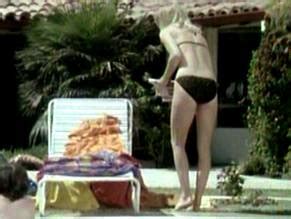 PRIVATE LESSONS NUDE SCENES AZNude