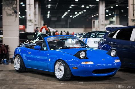 Blue Eunos Roadster At Tuner Galleria Chicago Benlevy