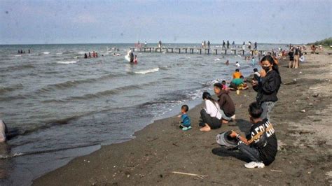 Cerita Mistis Di Pantai Tiris Indramayu Konon Ada Sumur Ghaib Yang Tak