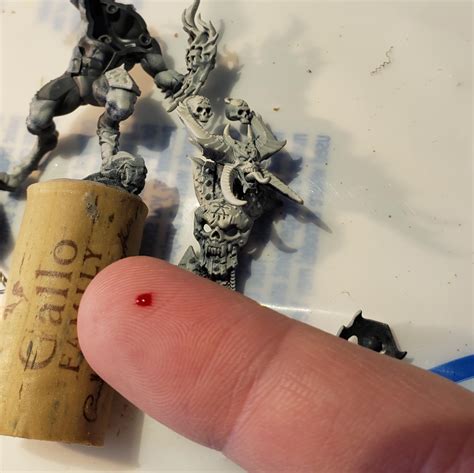 Accidentally drew blood while painting Bloodletters : r/Warhammer40k