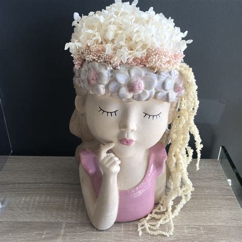 Large Bonnie Girl Blonde