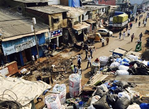 Daravi slum in Mumbai : UrbanHell