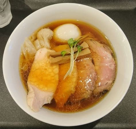 『特製鶏そば』らぁ麺 やまぐちのレビュー ラーメンデータベース